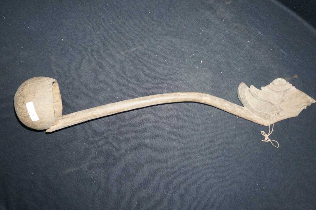 Siwur Kayu Jawa Handle Motif Wayang