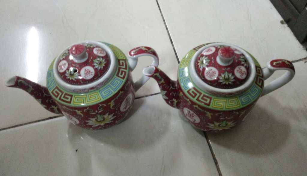 Teko Porcelain Vintage