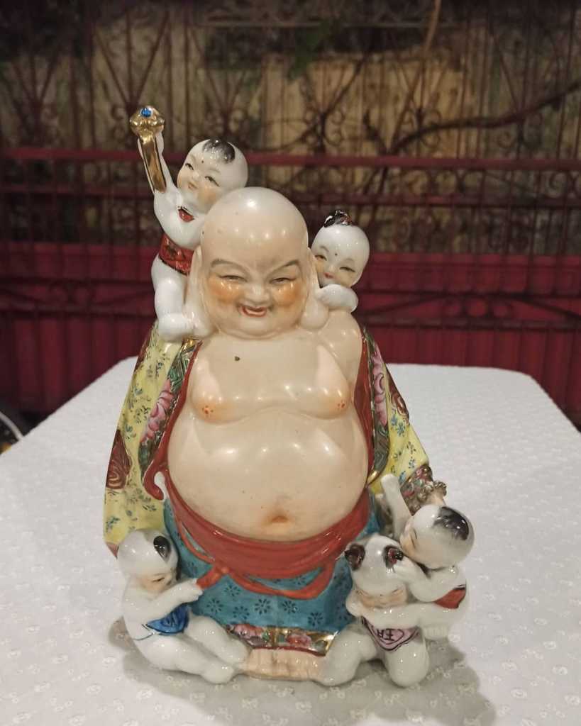 Patung Keramik Budha