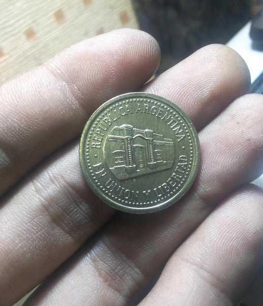 A 1798 Koin Kuno 50 Centavos Argentina Tahun 2009 Bekas Pakai Kondisi Sesuai Gambar