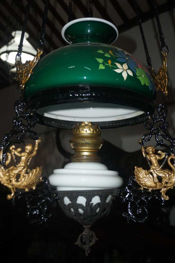 Lampu Gantung Motif Bayi Naik Angsa