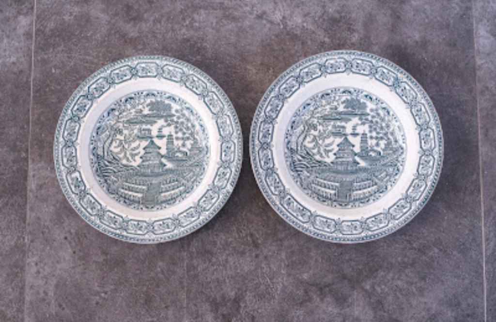 Piring Keramik Antik Eropa