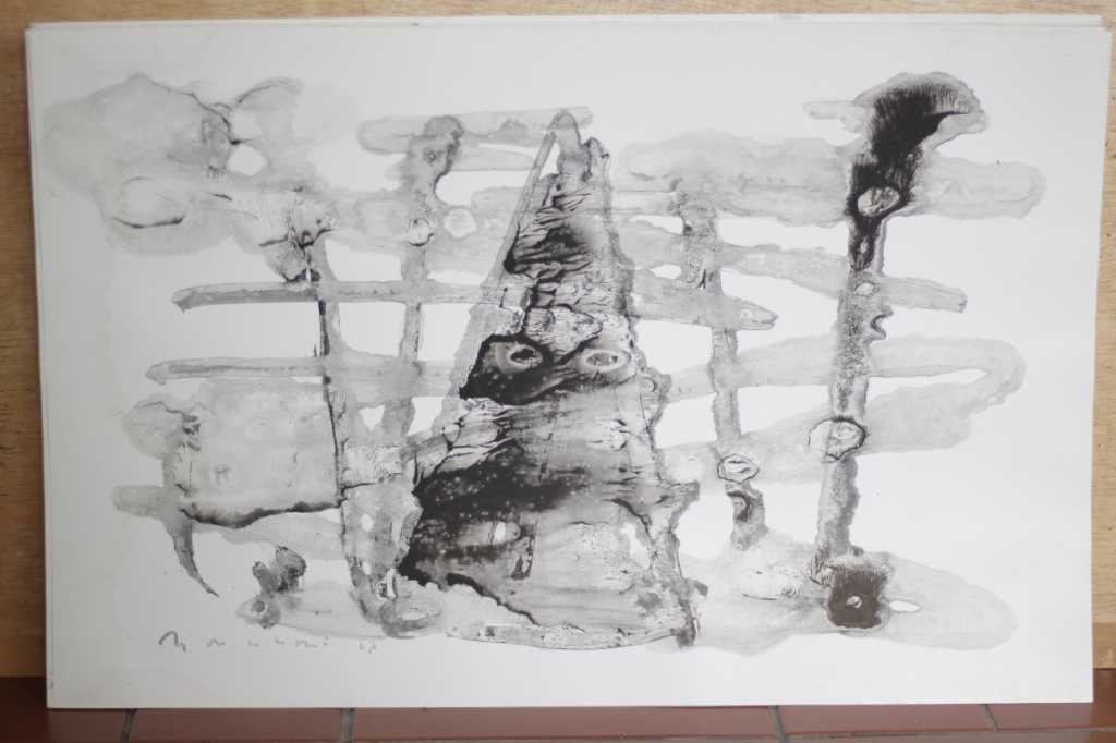 Lukisan tinta diatas kertas ( Segitiga )