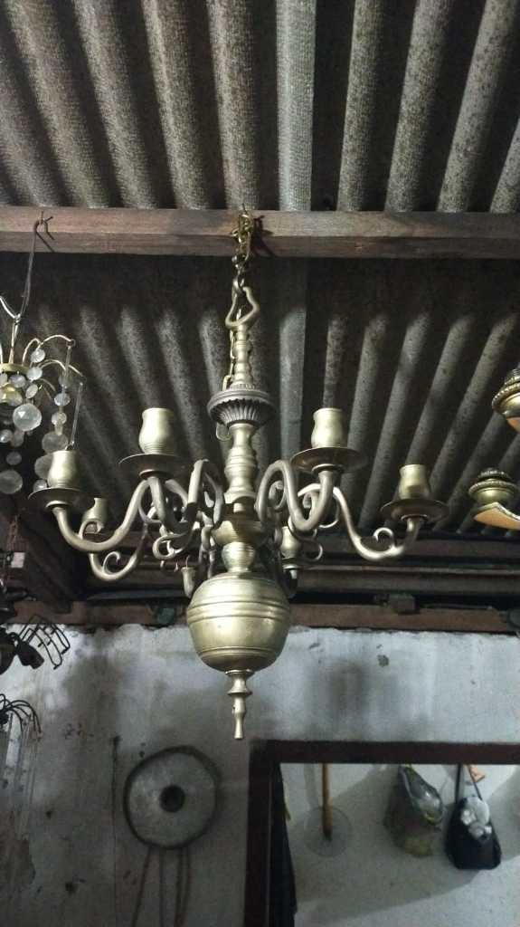 Lampu Gantung Antik 8 Cabang_Kuningan