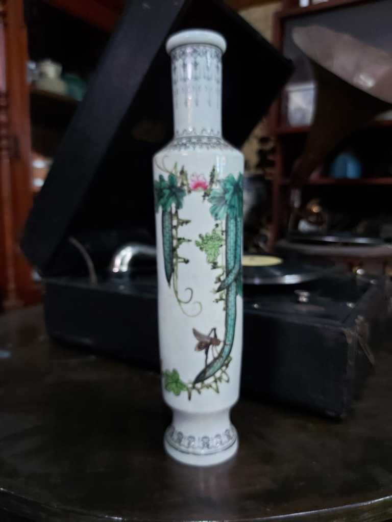Guci Keramik China Vintage