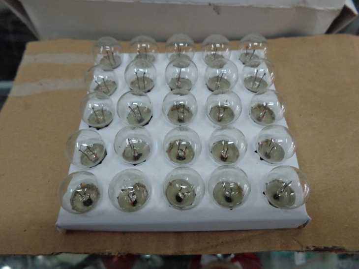 Bola Lampu Untuk Dinamo Eropa (233 –LAMPU DEPAN)