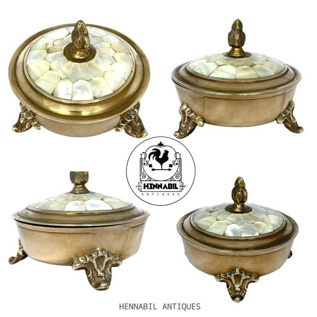 Tempat Perhiasan Kuningan Antik