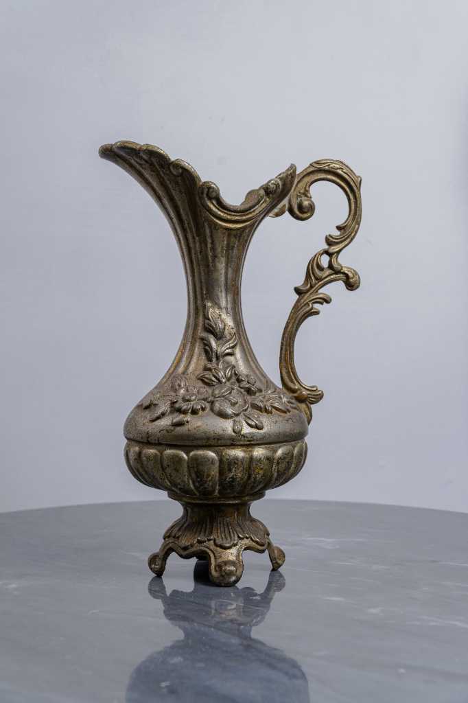 Teko Kuningan Vintage