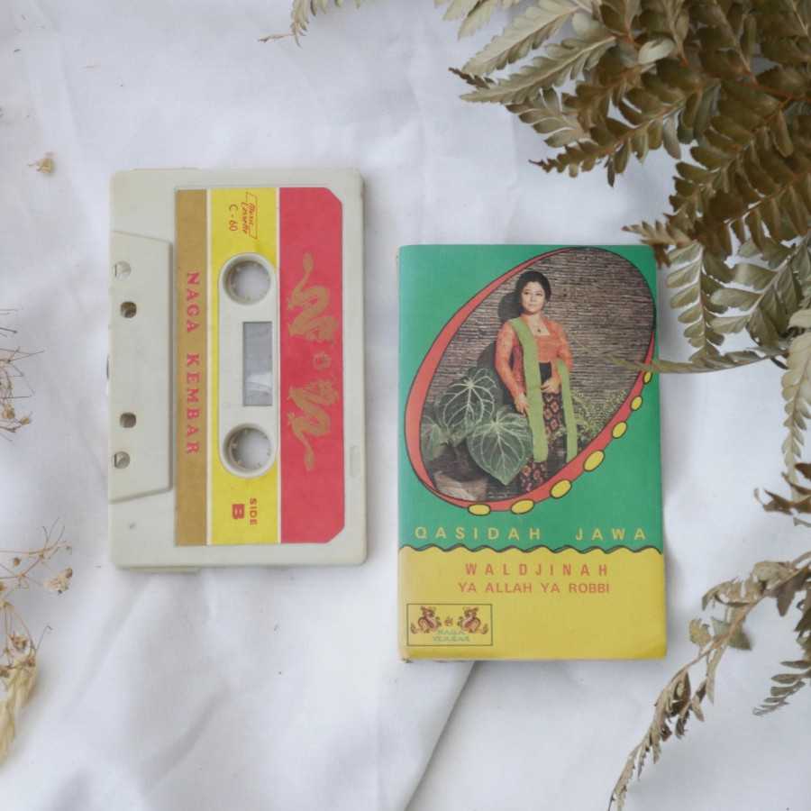 Kaset Pita Waldjinah album Qasidah Jawa