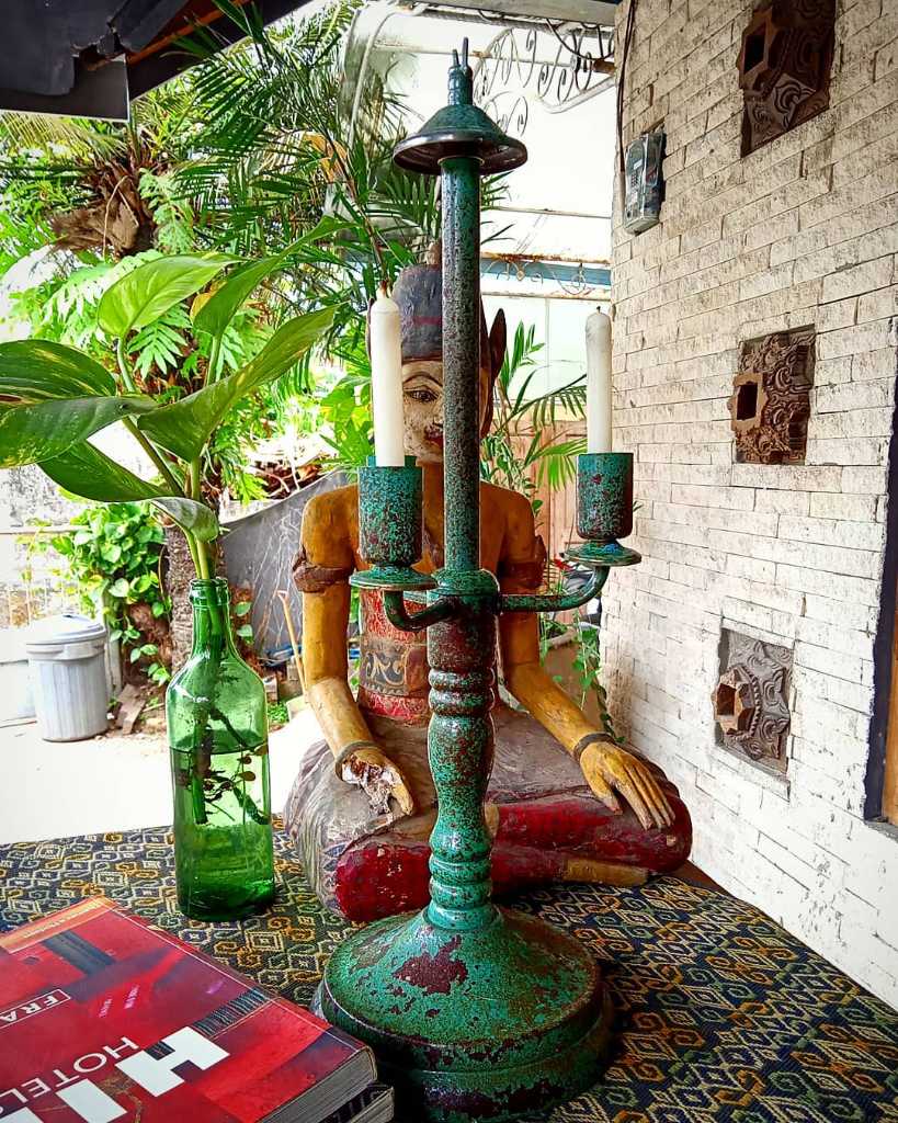 Vintage Candle Holder / Tempat Lilin