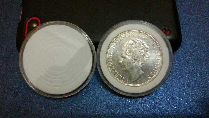 Capsul koin kuno untuk menyimpan koin anda bisa untuk segala ukuran