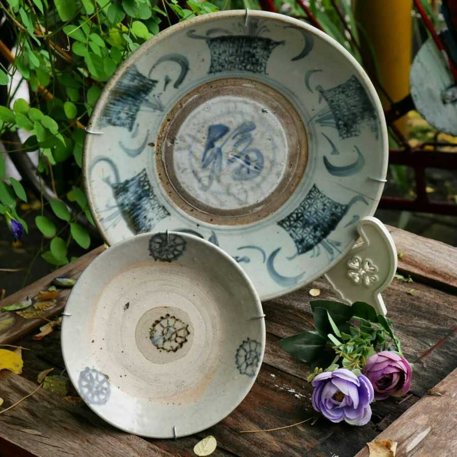 Piring Batu Antik China