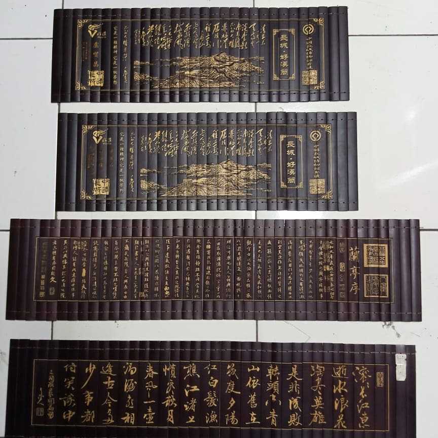 Hiasan peranakan bahan bambu