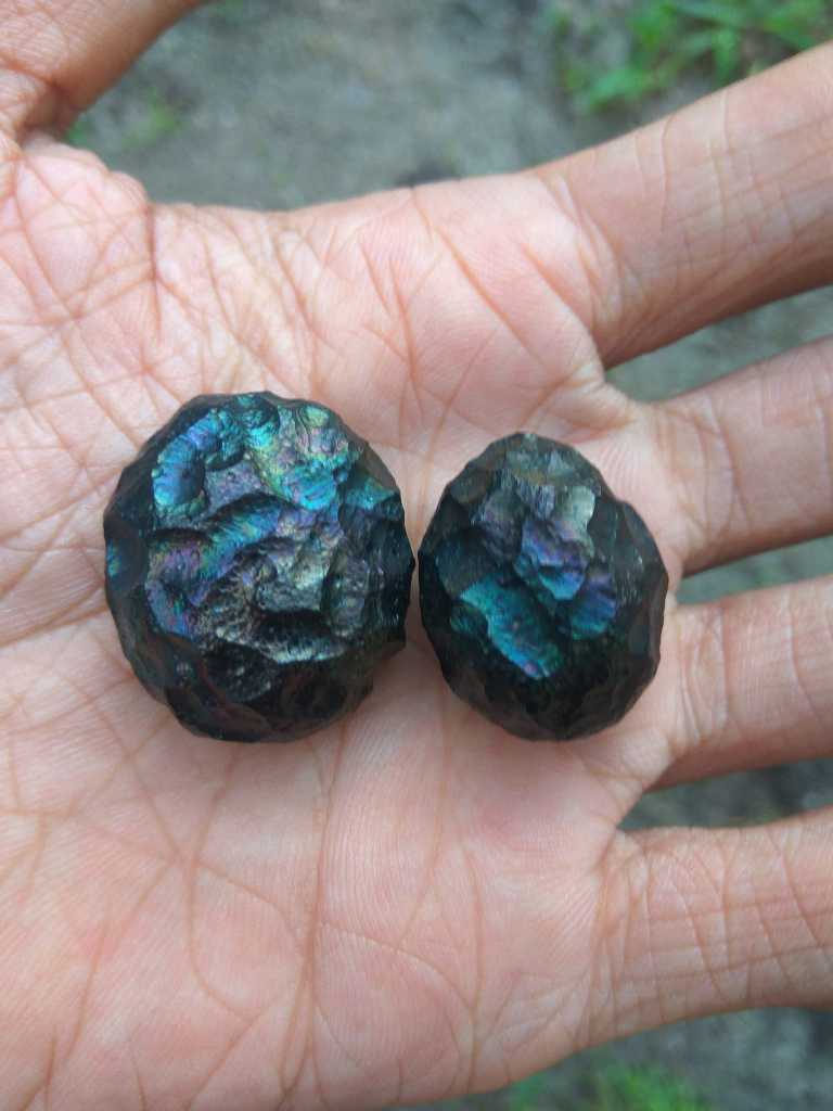 Billitonite Satam Belitung Timur