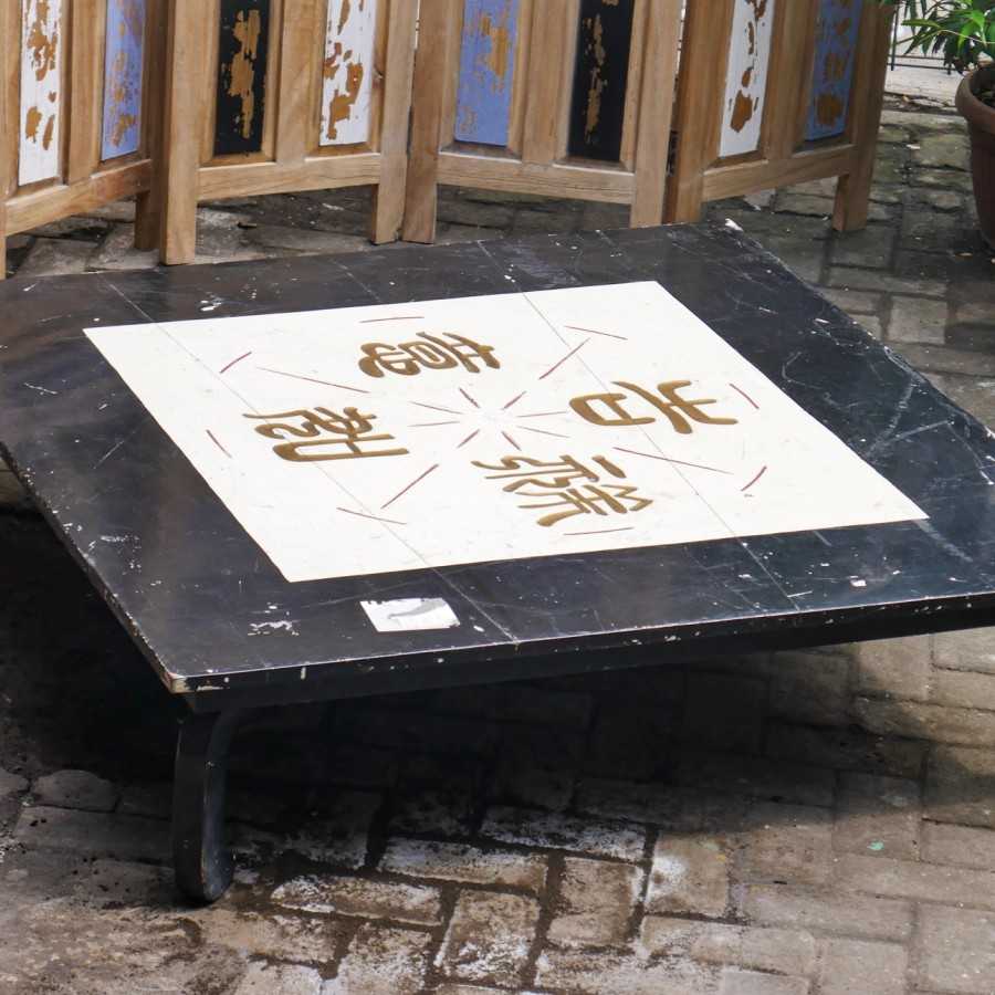 Meja Antik Kuno China