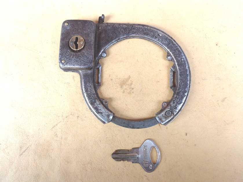 KUNCI CYLINDER TJAP SINAR - THN 1960 AN