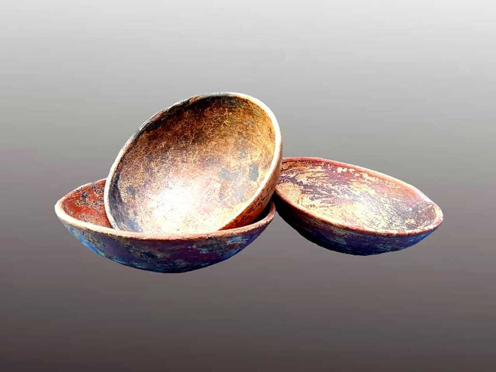 Piring Majapahit Bahan Terakota