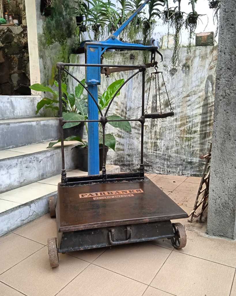 Vintage "Fairbank" Platform Scale..