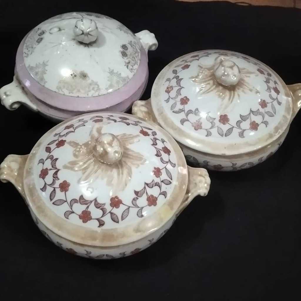 Turen Porcelain Vintage