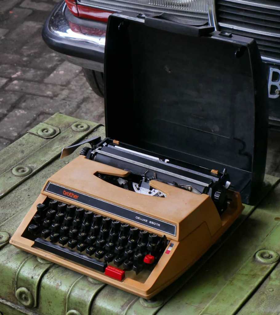 Mesin Ketik Brother Kondisi Fungsi