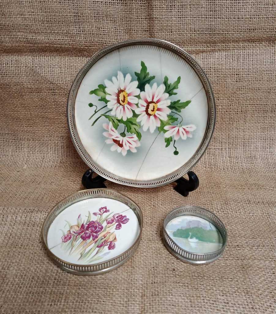 Nampan Keramik Vintage