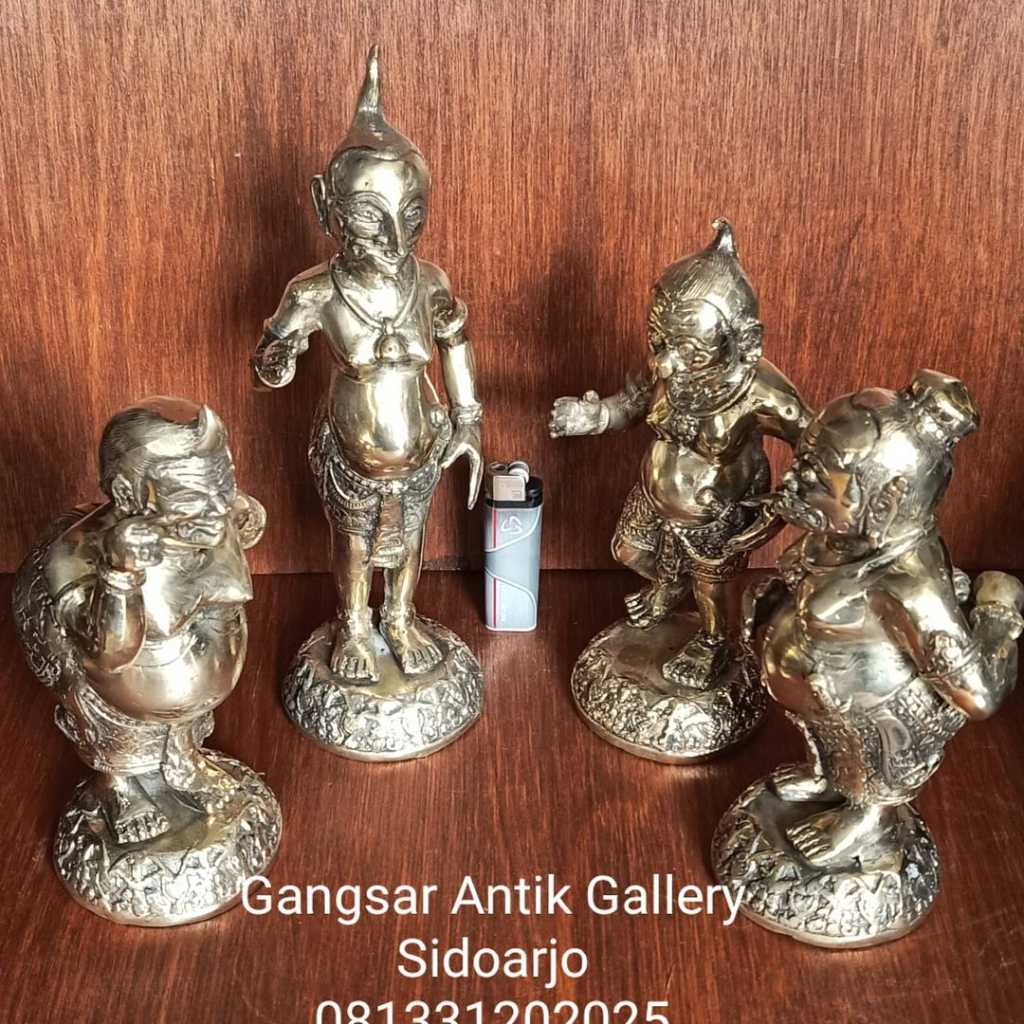 SUMONGGO PUNOKAWAN bahan Kuningan berat semua hampir 5 kg