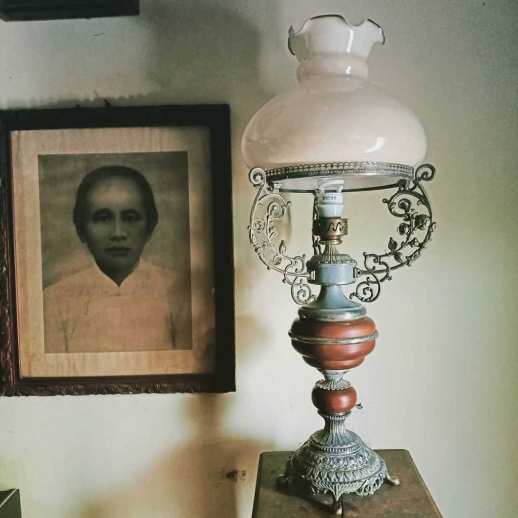 Lampu meja italy eropa 1960s