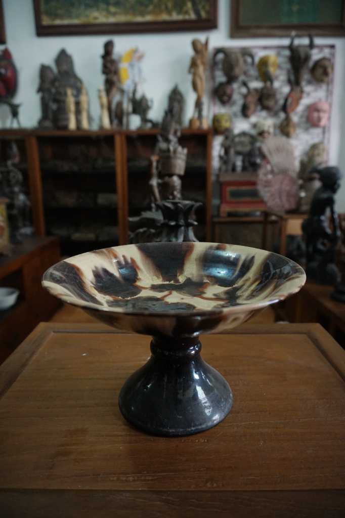 Tempat Buah keramik motif Blambangan