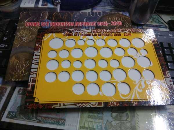 folder kosong untuk set koin indonesia