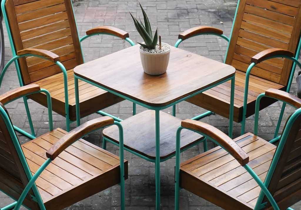 Kursi Artdeco Papan Kayu