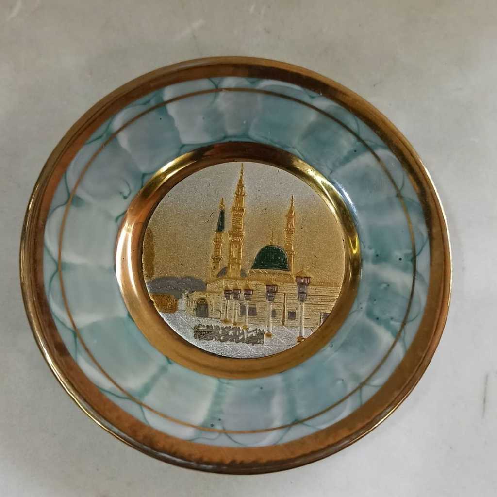 Piring Keramik Vintage