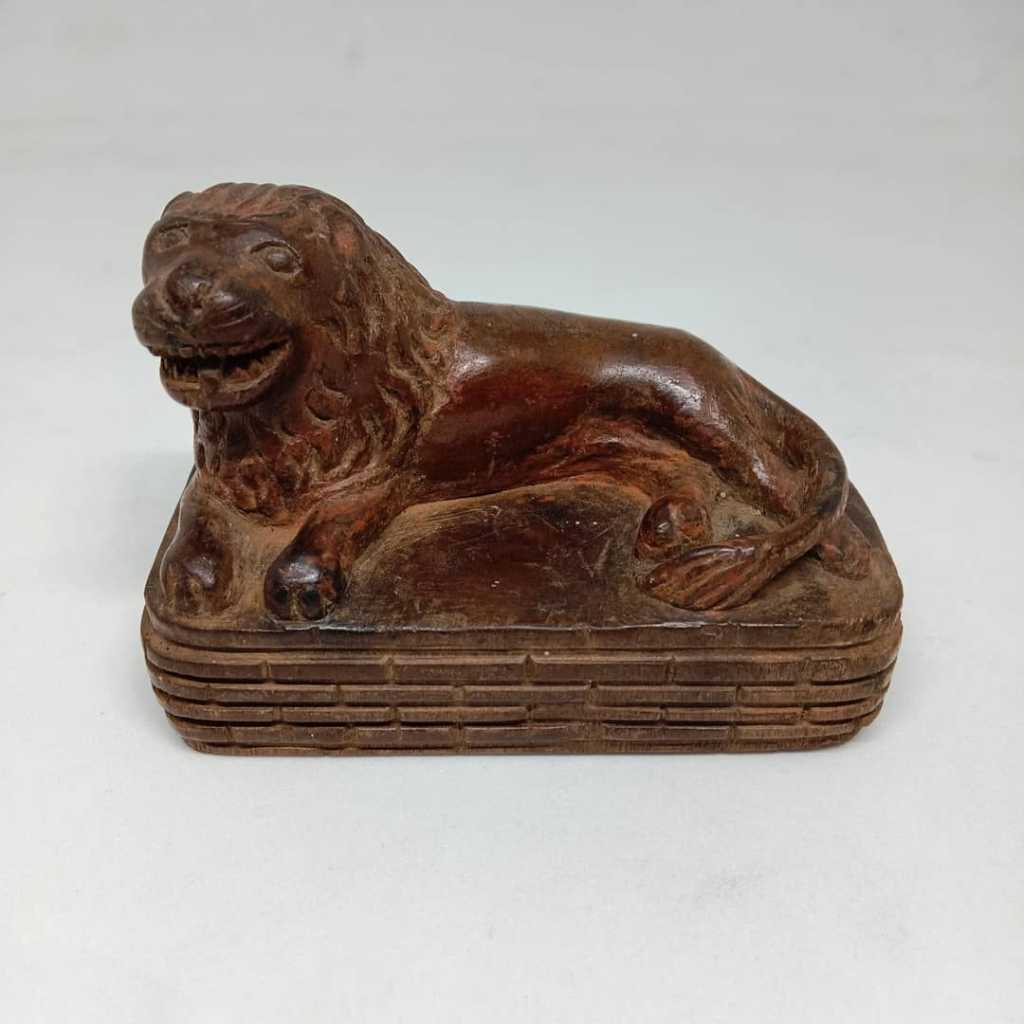 Stamp handle bahan kayu swanci ukuran 9x5x6cm