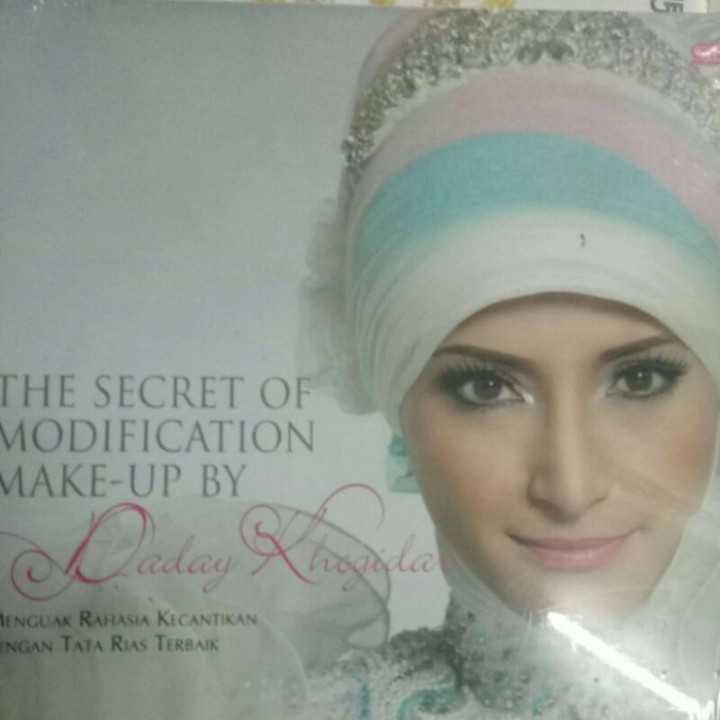 The secret of modification make up
