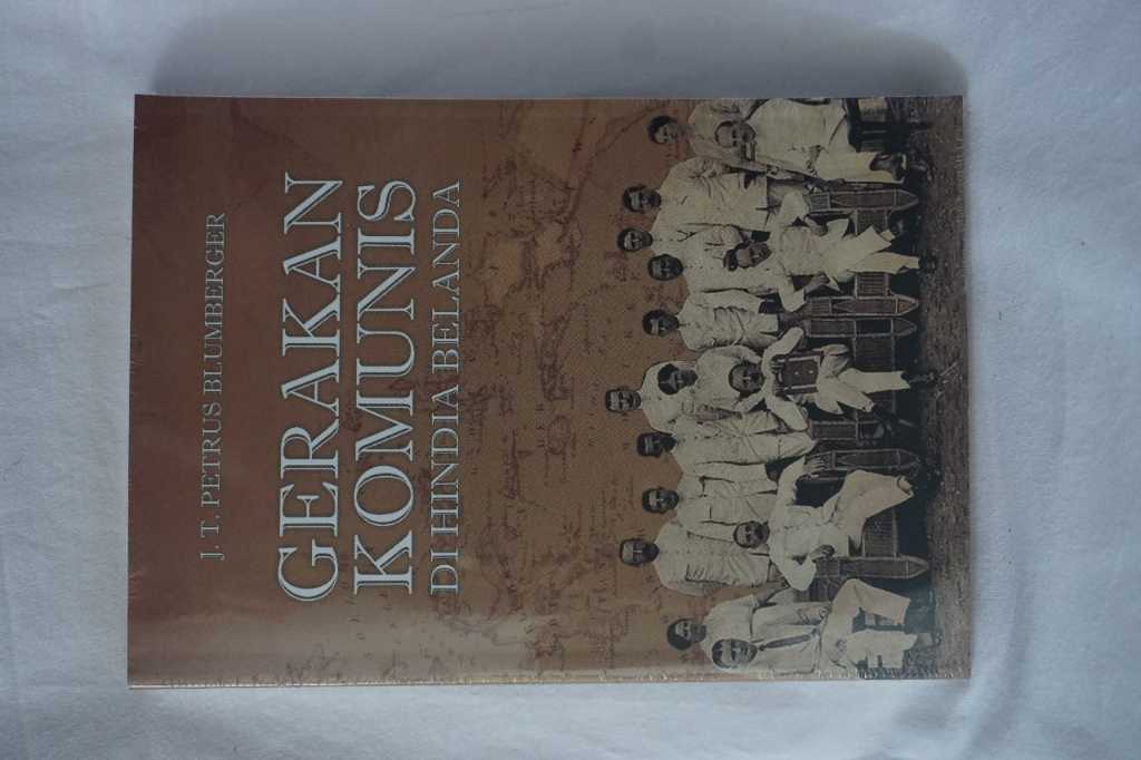 Buku gerakan komunis