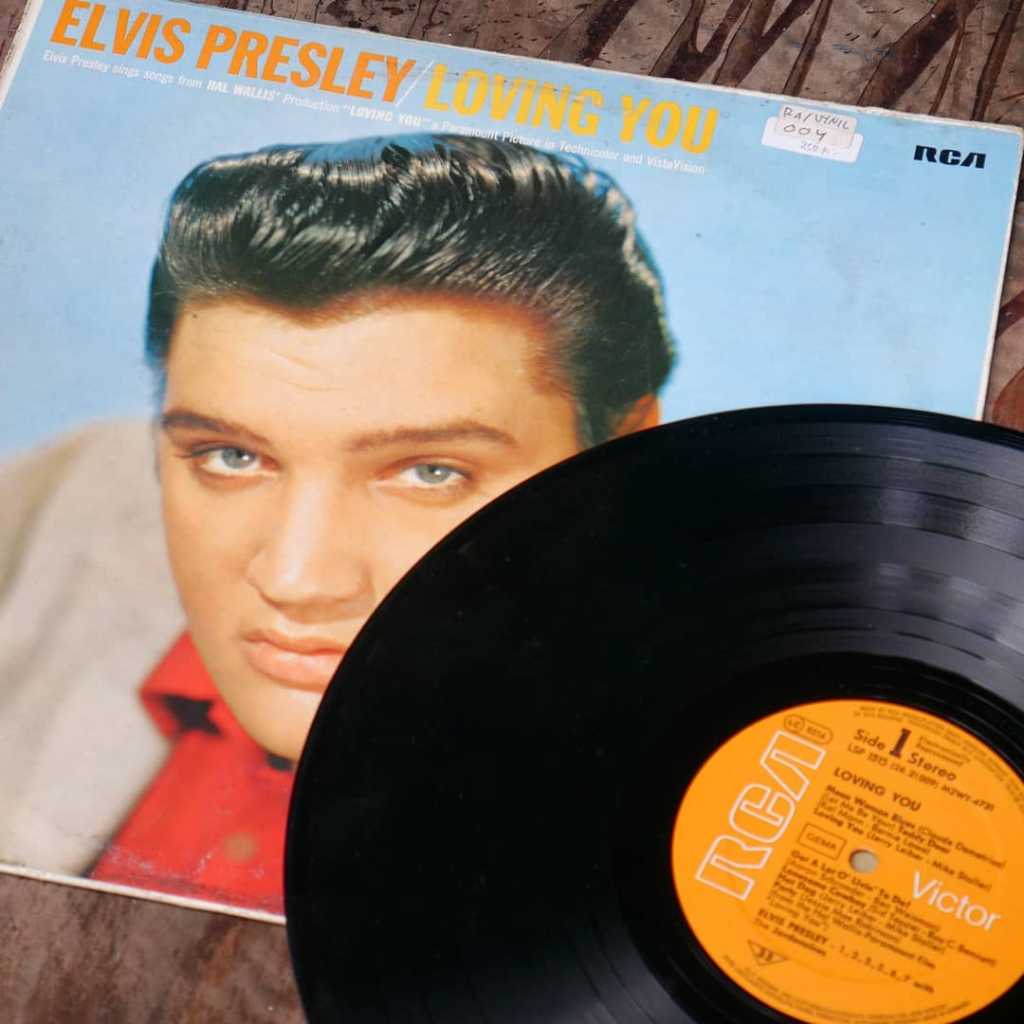 piringan hitam album ke 3 elvis presley