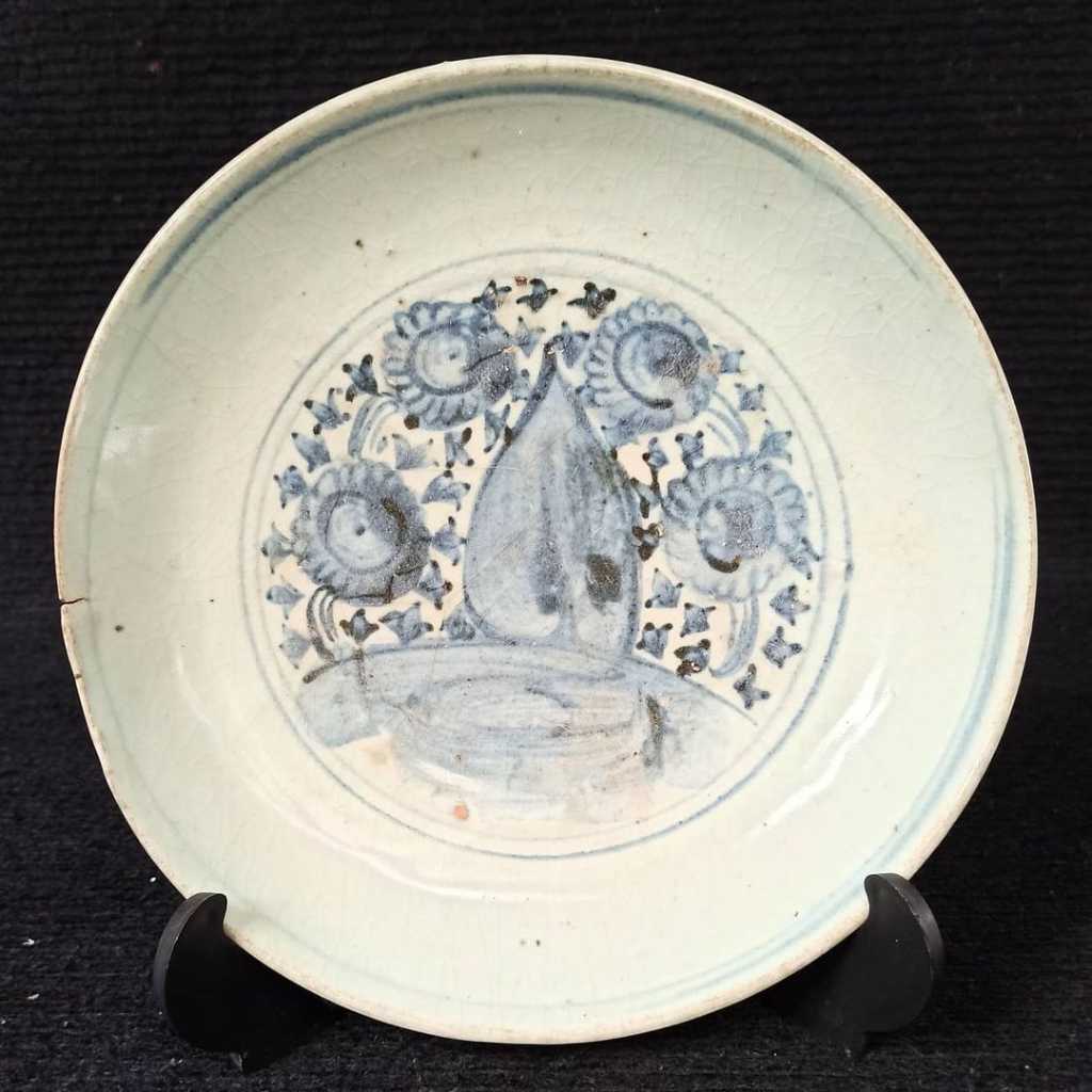 Piring Keramik Antik China