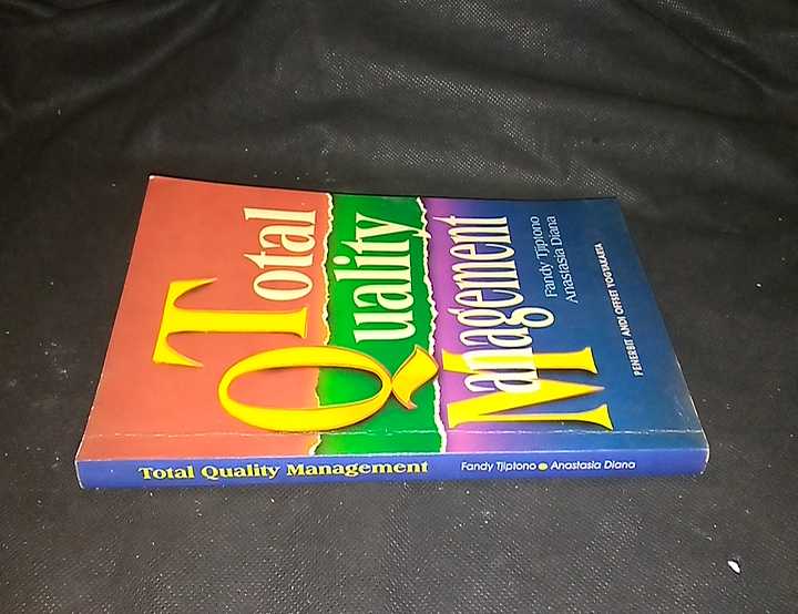 Buku TOTAL QUALITY MANAGEMENT - Oleh Fandy Tjiptono - Penerbit ANDI Offset Yogyakarta - Cetakan Pertama - Tahun 1996