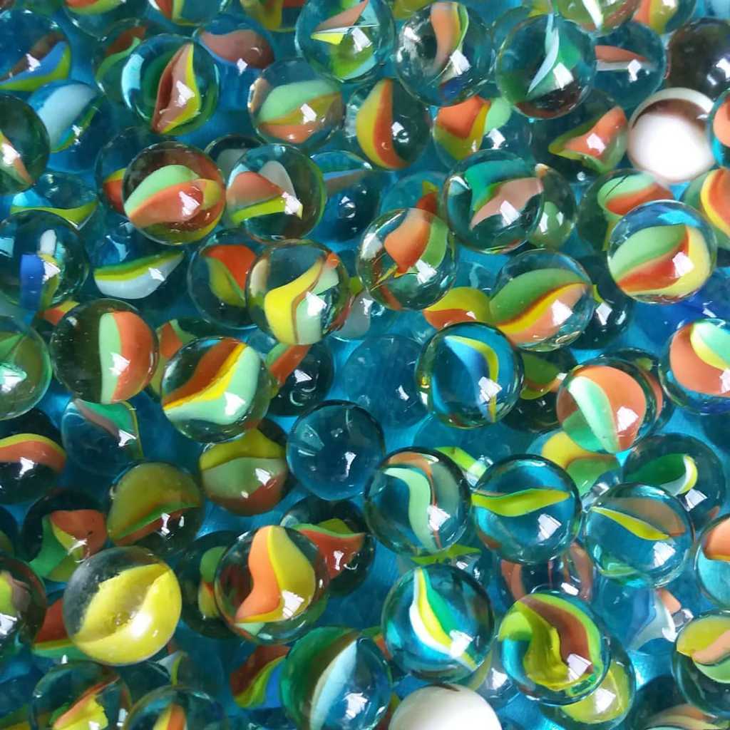 Kelereng,gindhu atau neker lawas