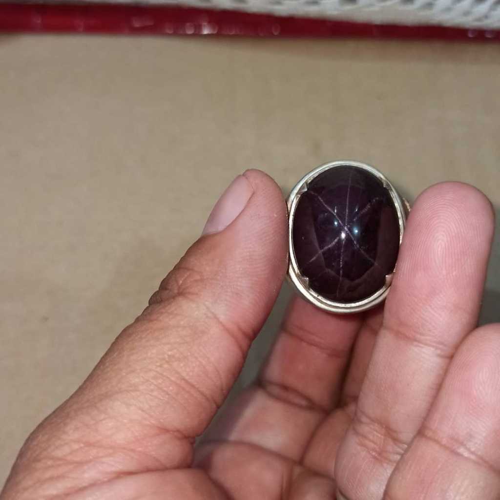 Batu permata Garnet