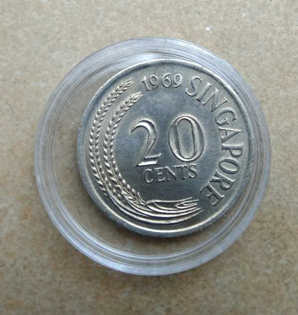 X 250 Singapore 20 Cent Tahun 1969 Berikut Kapsul