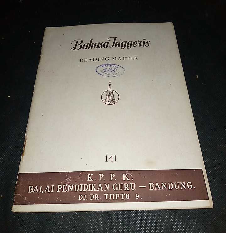 BUKU Sekolah 1954 - BAHASA INGGERIS - READING MATTER - Terbitan KPPK Balai Pendidikan Guru - Bandung