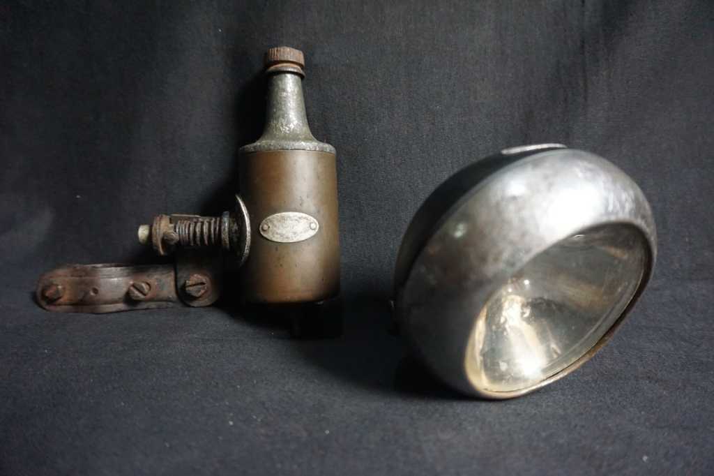 satu set lampu + dinamo merek bosch