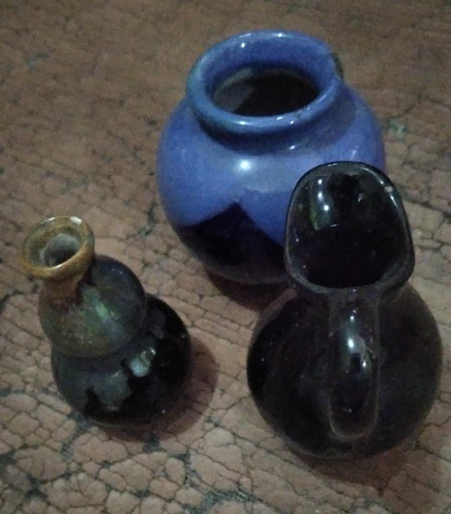 Guci Porcelain Vintage