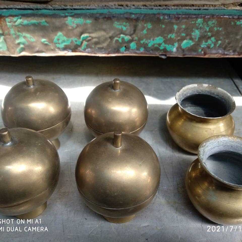 Cepuk Kuningan Antik