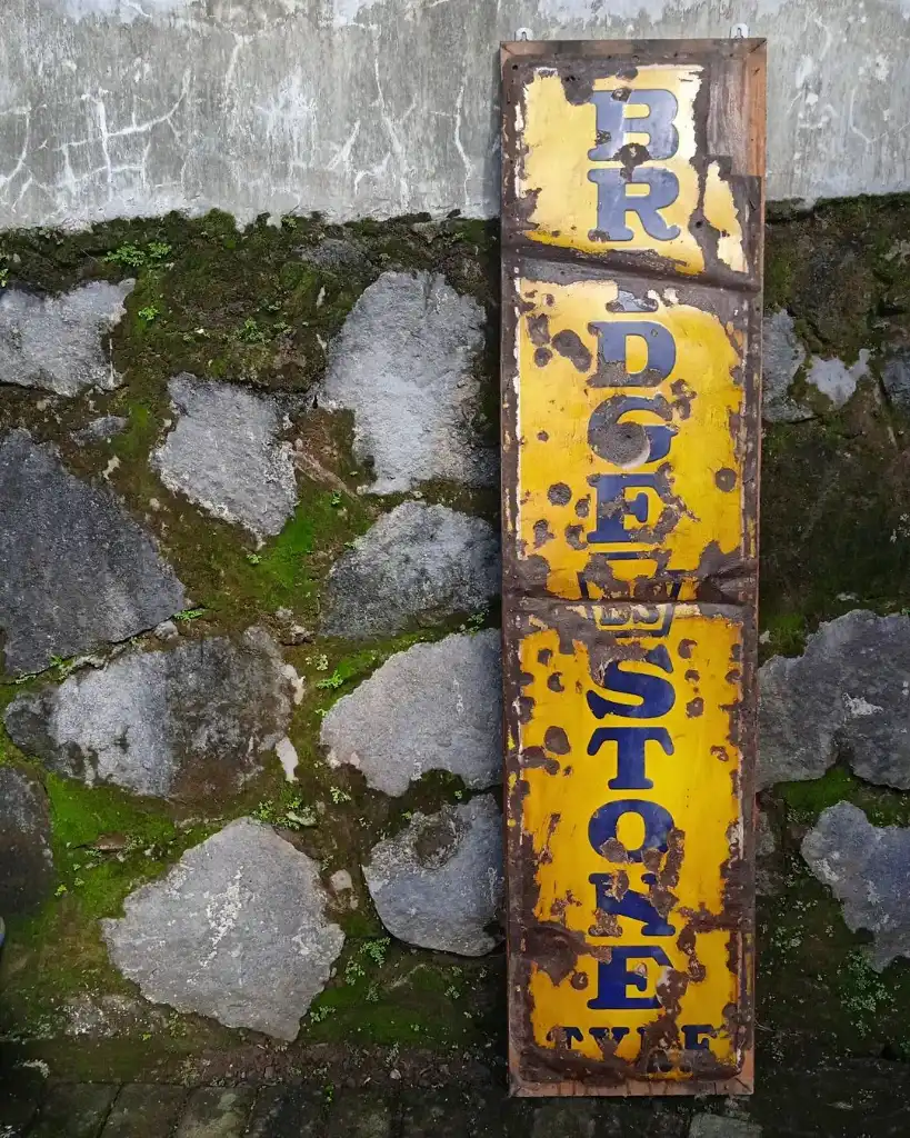 Reklame enamel Automobilia BRIDGESTONE