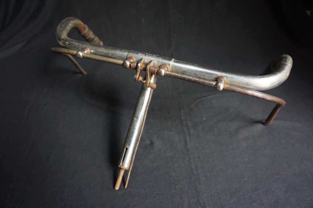 Stang Sepeda Fiscal England