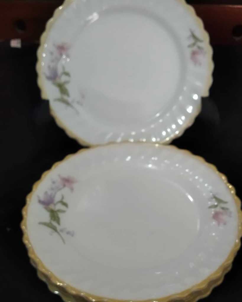 Piring Keramik Vintage