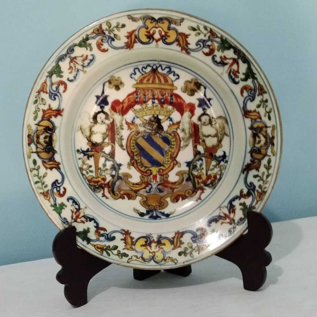 Piring Porcelain Vintage