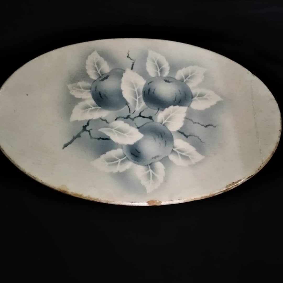 Baki tanpa tangkai 250 kondisi tdk retak hanya tergores