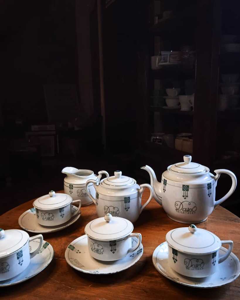 Cangkir Set Keramik Antik Eropa